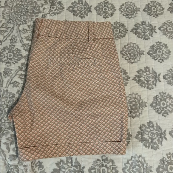 Pink lowrise shorts - Picture 4 of 4